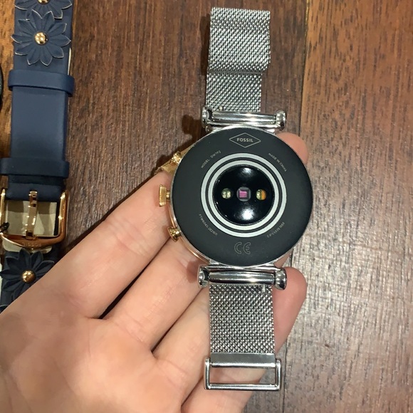 Fossil Smartwatch - Picture 6 of 9